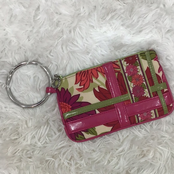 Vera Bradley Handbags - Vera Bradley Big ring wristlet